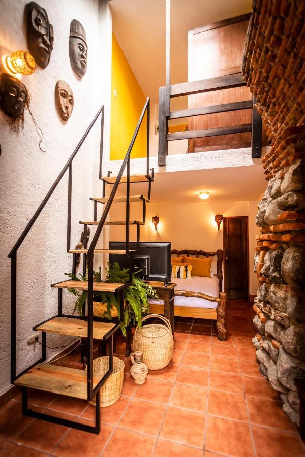 Hotel La Villa Serena Antigua Zewnętrze zdjęcie