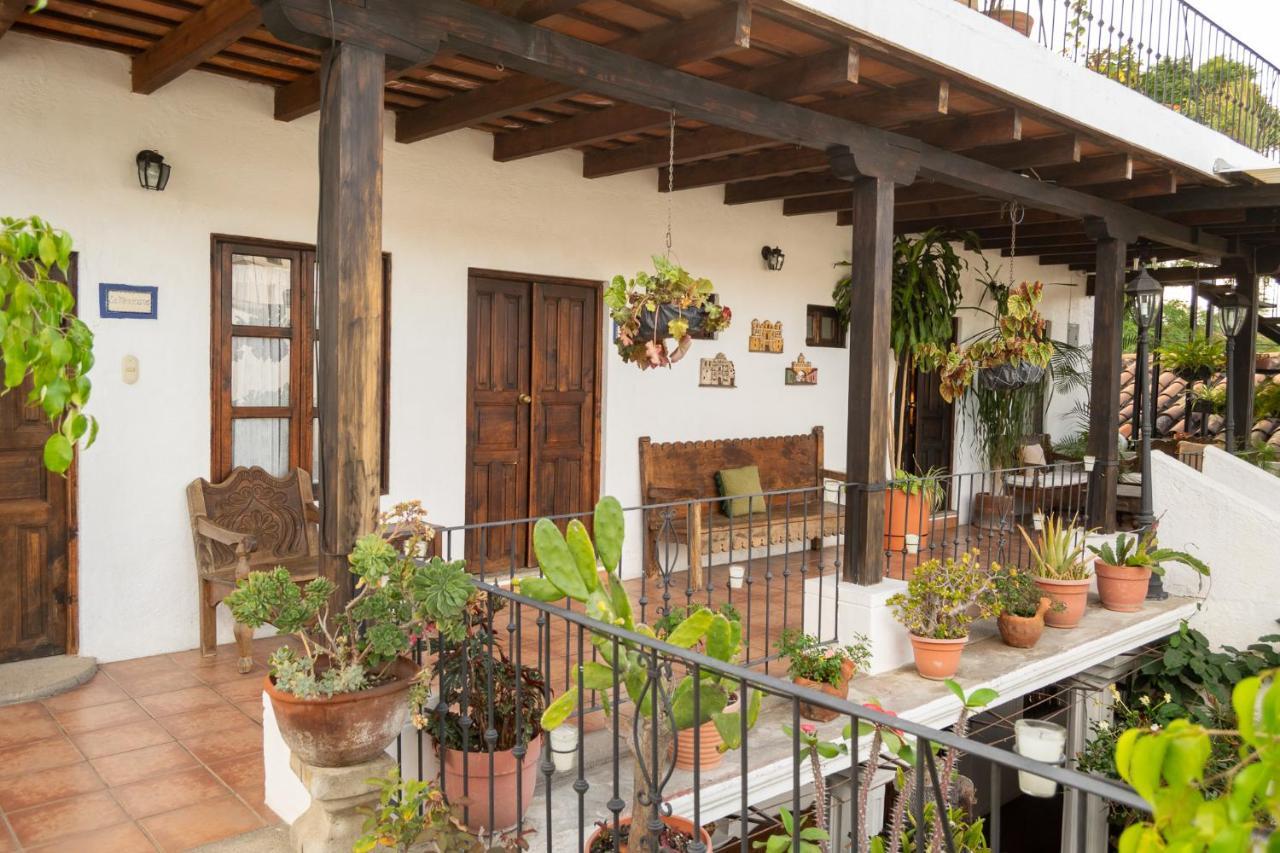 Hotel La Villa Serena Antigua Zewnętrze zdjęcie