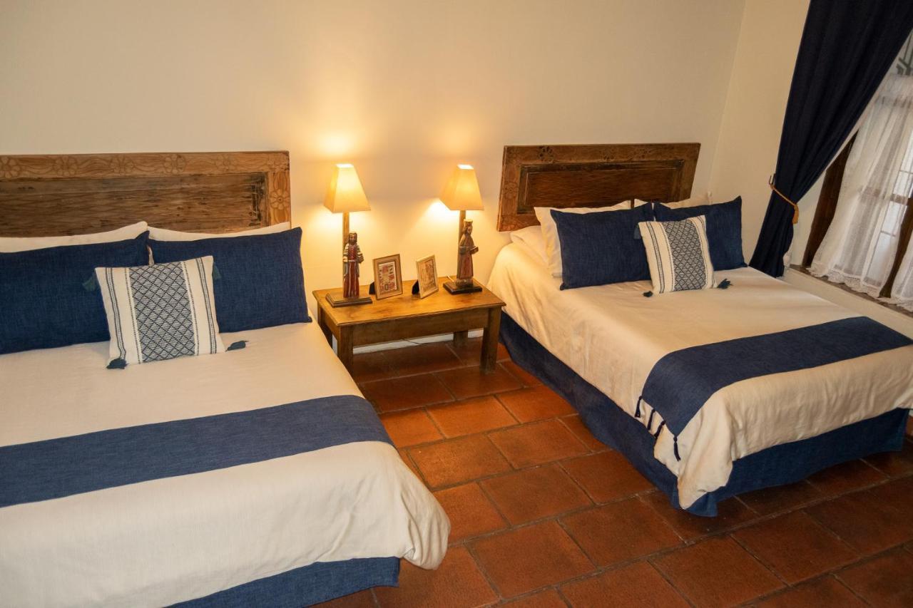 Hotel La Villa Serena Antigua Zewnętrze zdjęcie