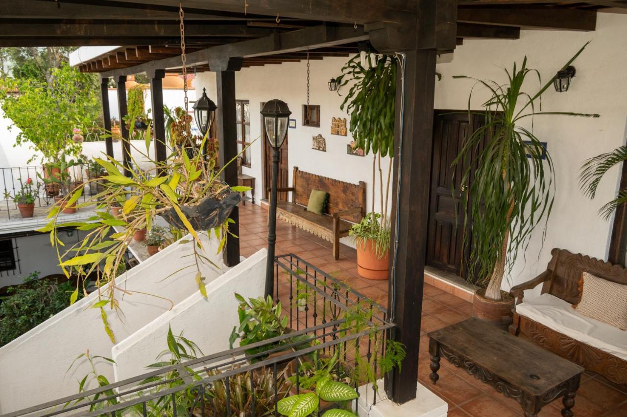 Hotel La Villa Serena Antigua Zewnętrze zdjęcie