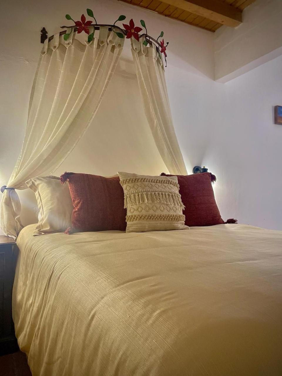 Hotel La Villa Serena Antigua Zewnętrze zdjęcie