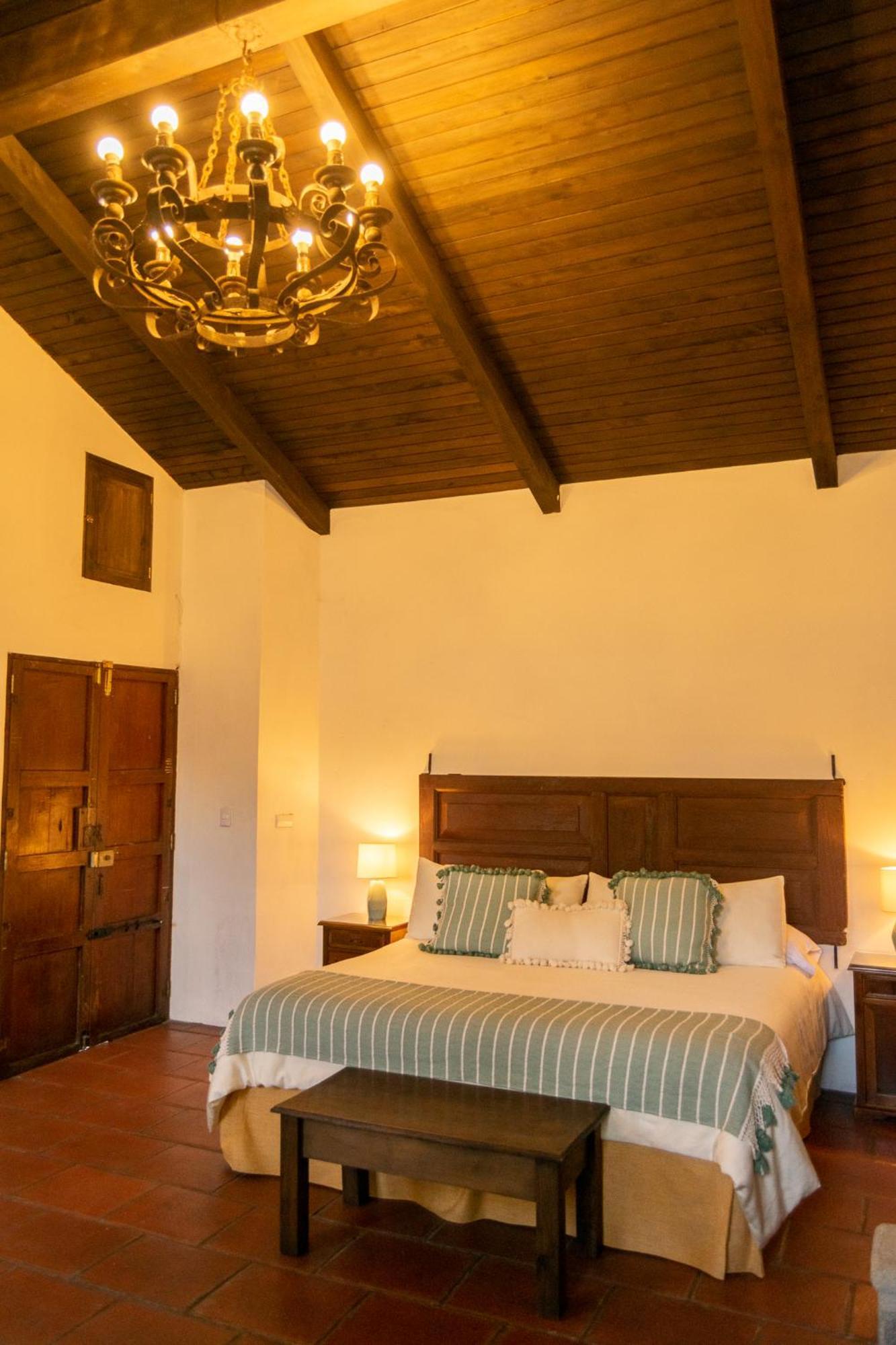 Hotel La Villa Serena Antigua Pokój zdjęcie